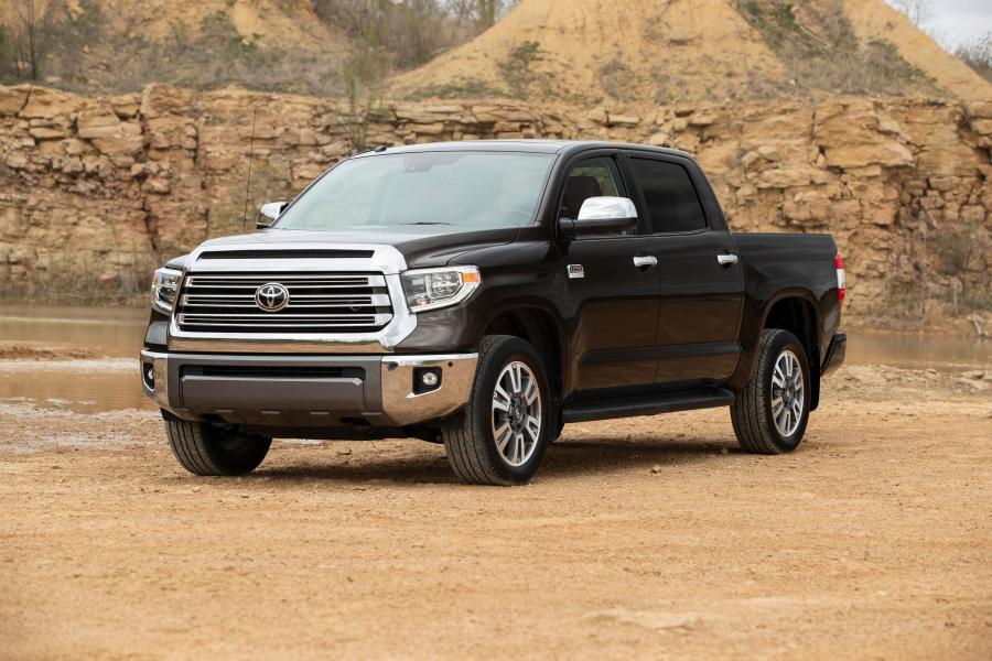 Toyota Tundra 1794 Edition CrewMax 2017 года  (фото 15 из 22)